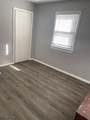 1112 Rivington St - Photo 13