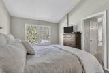 319 Hannah Way - Photo 18