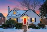 951 Darien Ter - Photo 1