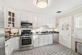 951 Darien Ter - Photo 12