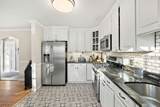 951 Darien Ter - Photo 13