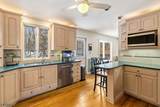 384 Millbrook Ave - Photo 9