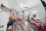 180 Beech St - Photo 20