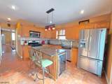 564 Chapman St - Photo 3