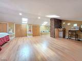 564 Chapman St - Photo 8