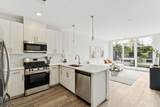 140 W Webster Ave - Photo 4