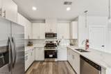 140 W Webster Ave - Photo 3