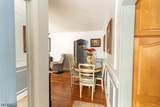 165 Ward St - Photo 4