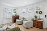 1921 Grandview Ave - Photo 5