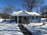 9 Hillview Ter - Photo 1
