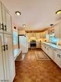 9 Hillview Ter - Photo 6