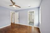 13 Roger Ave - Photo 15