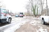 1433 Finnegan Ln - Photo 4