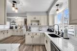 917 Fernwood Ave - Photo 16