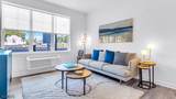 47 Kossuth St - Photo 2