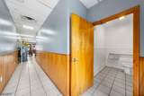236 S Wood Ave - Photo 17