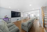 1066 W Chestnut St - Photo 3