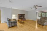 240 Ottowa Ln - Photo 3