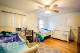 390 Forest St - Photo 11