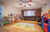390 Forest St - Photo 5