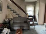 520 Winsor St - Photo 10