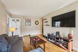 21 Colonial Dr - Photo 4