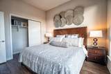 320 Valley St - Photo 15