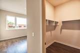 320 Valley St - Photo 17