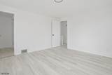 1570 Clinton Pl - Photo 6