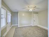 1320 Knopf St - Photo 18