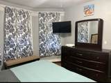 1052 Grove St - Photo 14