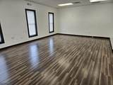 160 Main St - Photo 2