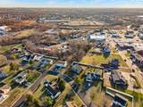 128 Oak Tree Ave - Photo 4