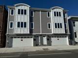 560 N 11Th St - Photo 1