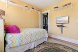 272 Oswald Pl - Photo 15