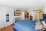 209 Floral St - Photo 19