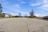 136 Wantage Ave - Photo 7