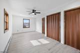 101 Midvale Ave - Photo 17