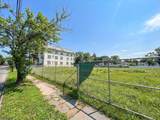 228 E 9Th St - Photo 2