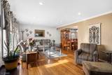 556 Valley Rd - Photo 3