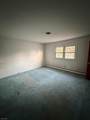 28 Carr St - Photo 35