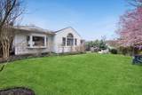 101 Essex Rd - Photo 32