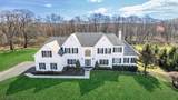 16 Southwind Dr - Photo 1