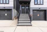 19 Shaw Ave - Photo 2