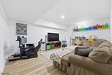521 Hillsborough Rd - Photo 35