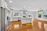 210 Corliss Avenue - Photo 10