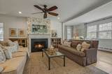 33 Holland Ave - Photo 4