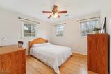 64 Hampton Dr - Photo 17