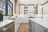 74 Irving Ave - Photo 3