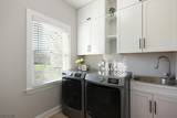 82 Oxford Pl - Photo 24